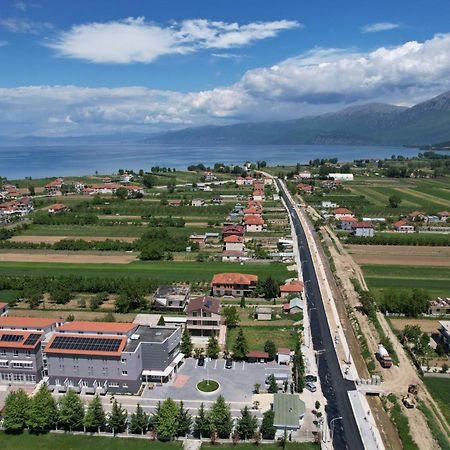 Kompleksi Cfn Albania Bucimas Eksteriør billede